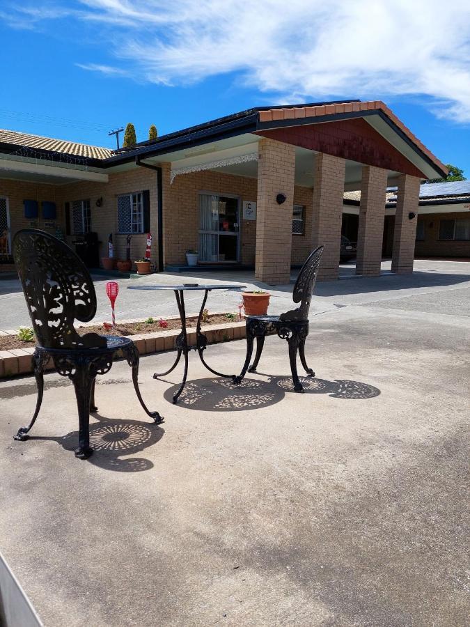 Settlers Motor Inn Тентерфілд Екстер'єр фото
