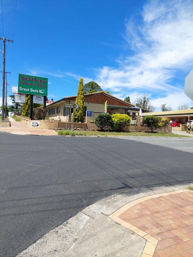 Settlers Motor Inn Тентерфілд Екстер'єр фото