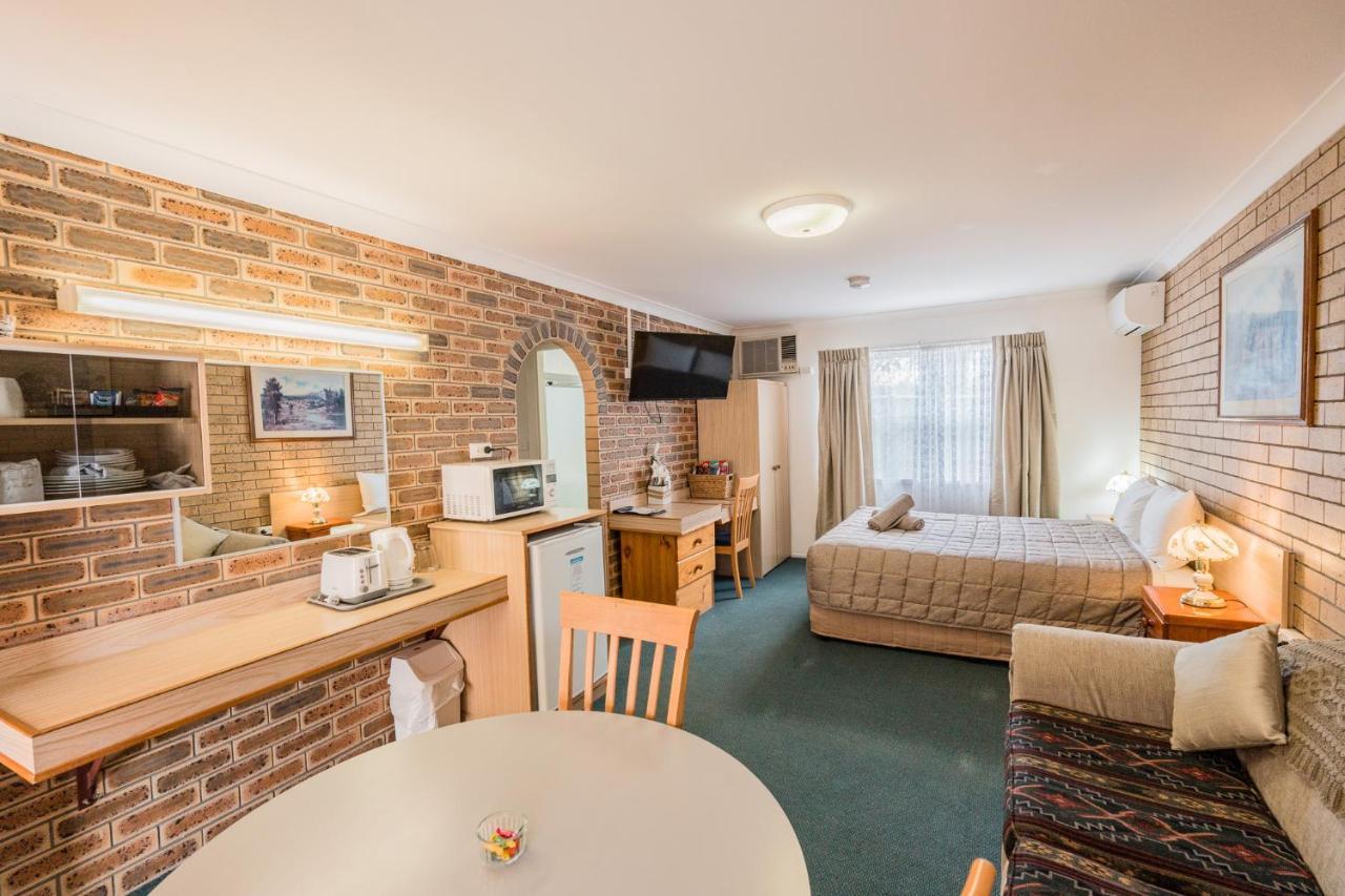 Settlers Motor Inn Тентерфілд Екстер'єр фото