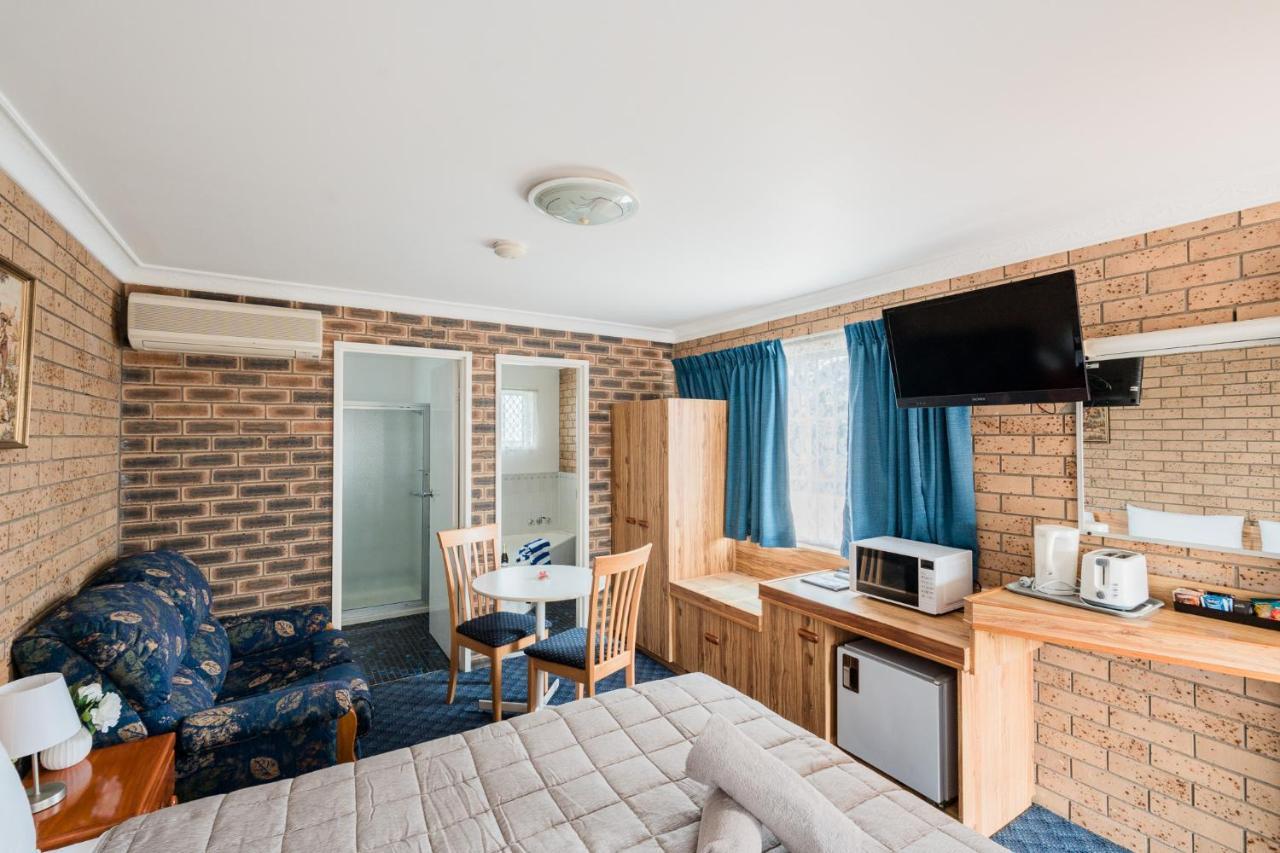 Settlers Motor Inn Тентерфілд Екстер'єр фото
