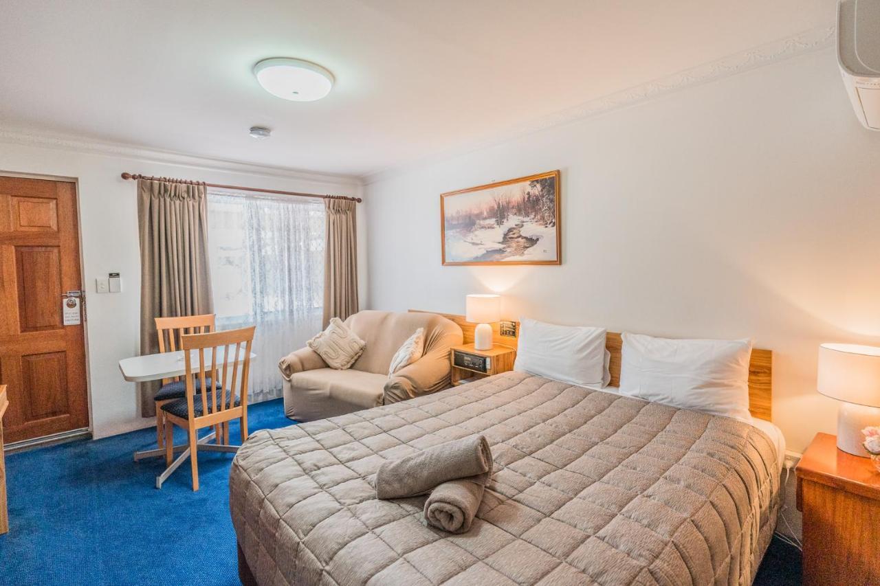 Settlers Motor Inn Тентерфілд Екстер'єр фото