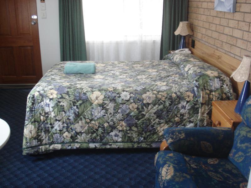 Settlers Motor Inn Тентерфілд Екстер'єр фото